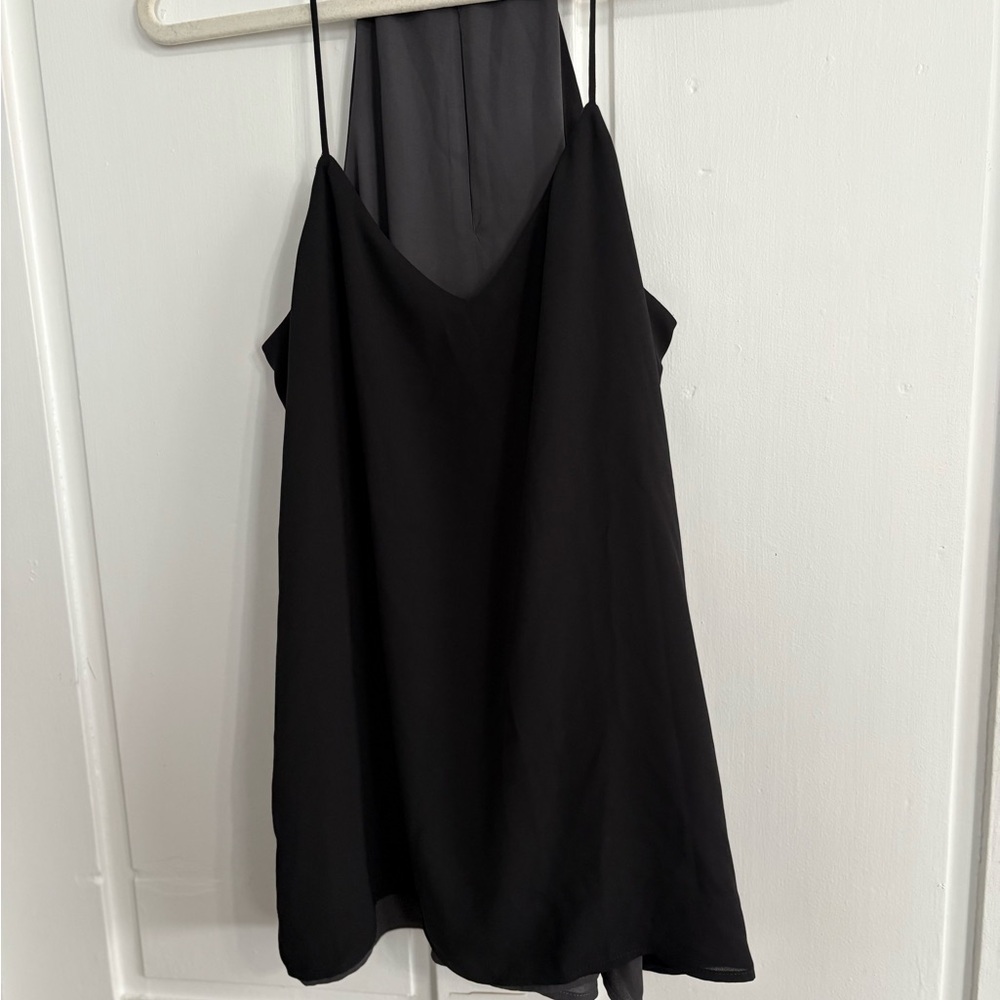 ⭐️$4 when bundled- Reversible Black/Gray Tank Top